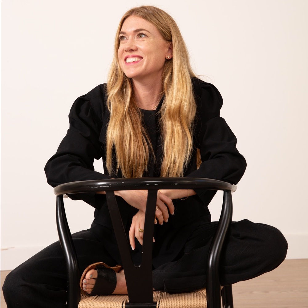 Meet your Posher, Emily
